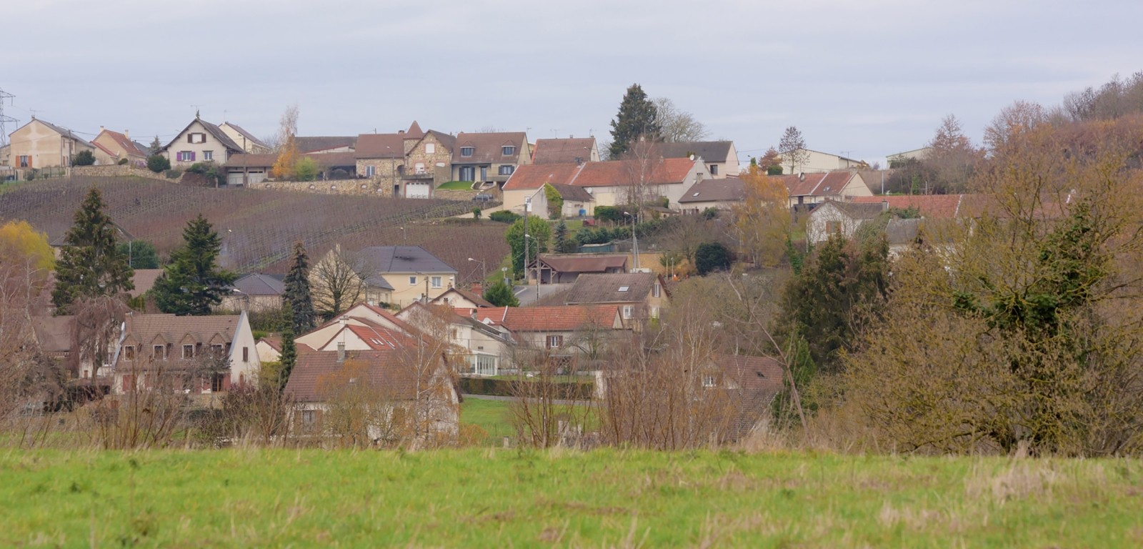 MORANGIS - photo du village